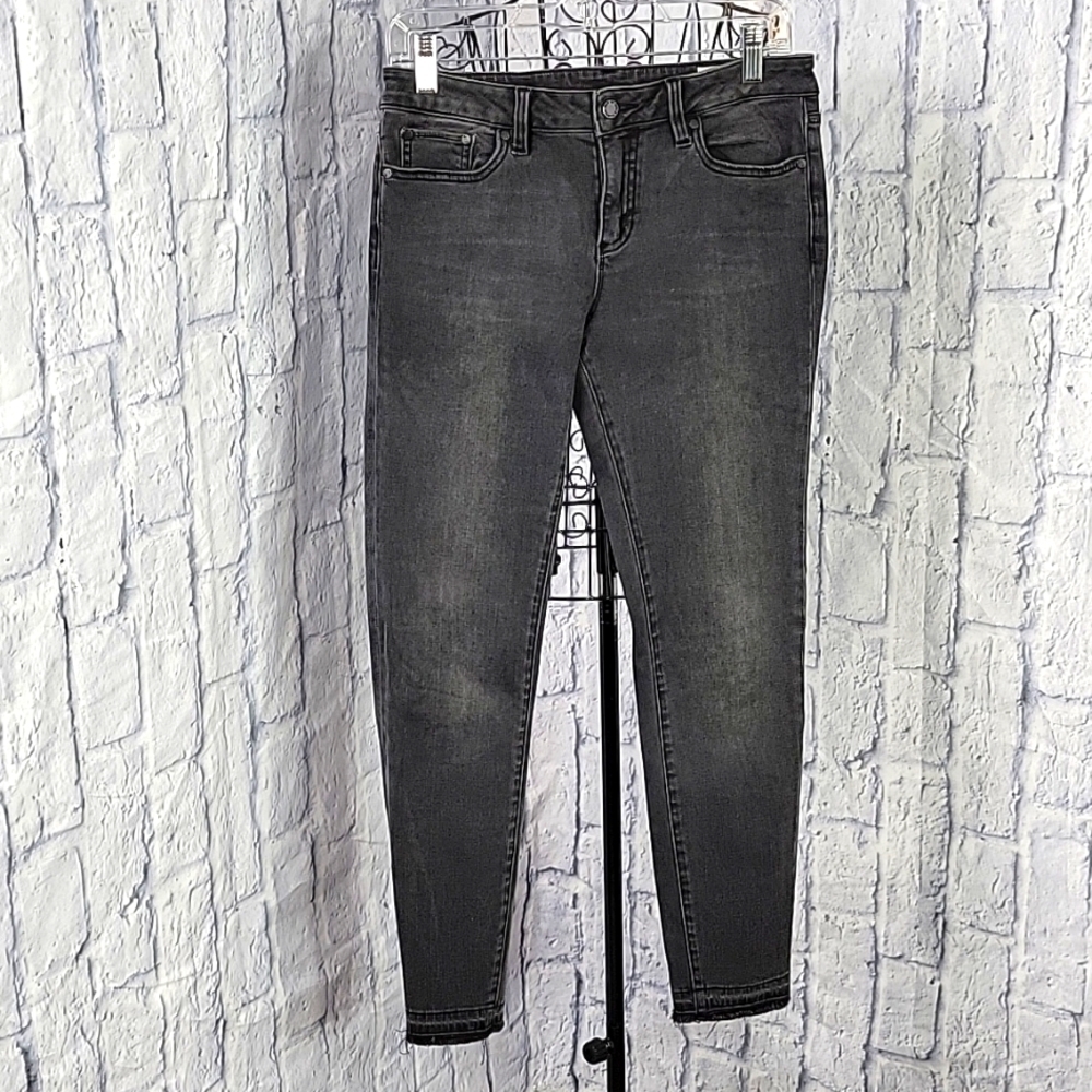TEVA‎ BY VINCE CAMUTO Black Jeans Size 6